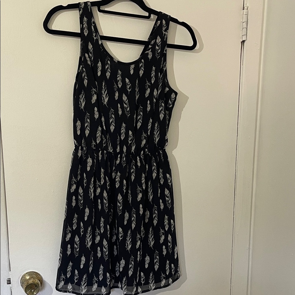 H&M Black and White Feather Pattern Mini Dress